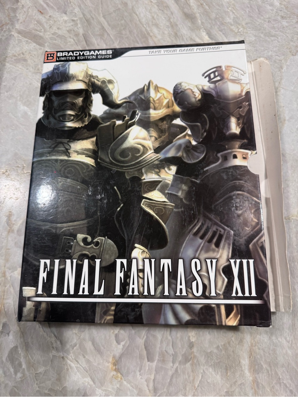 Final Fantasy XII Limited Edition Strategy Guide - Black